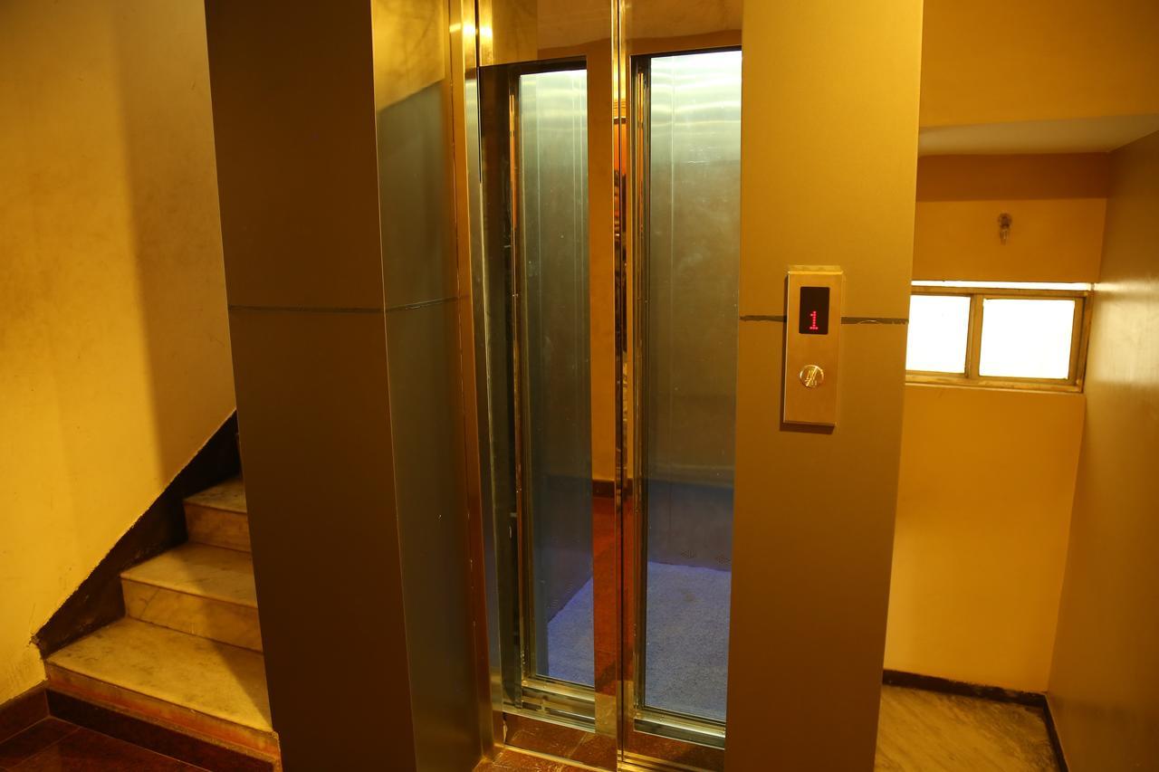 Hotel Vijay Pollāchi Εξωτερικό φωτογραφία